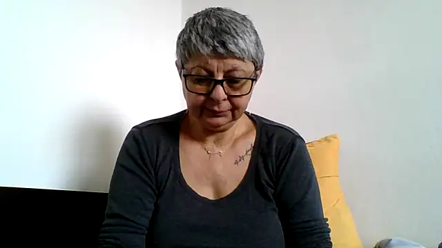 roseblak42 online show from 03-15-26, 09:15