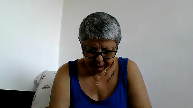 roseblak42 online show from 07-29-26, 09:29