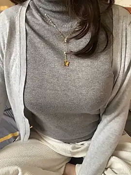 Ruby bear online show from 02-10-25, 03:46