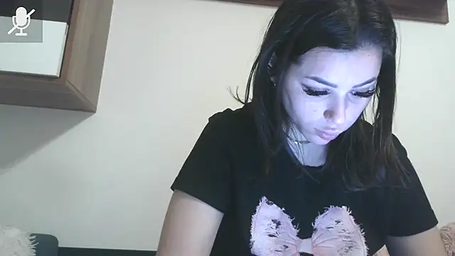 LovelyJulliette online show from 03-05-26, 04:47