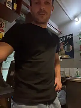 Adventurehotman online show from 06-15-26, 07:49