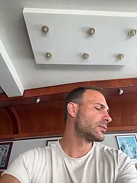 Adventurehotman online show from 06-26-26, 12:09