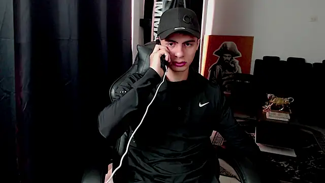 Stiven CL online show from 02-21-26, 02:40