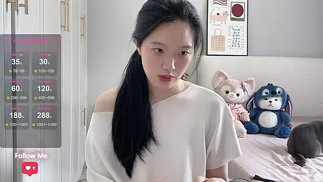 rose-u online show from 04-15-26, 01:23