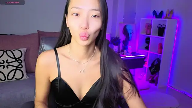  MIURA  online show from 11-29-25, 12:13