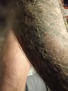 Hotbodyscottie online show from 11-21-25, 08:35