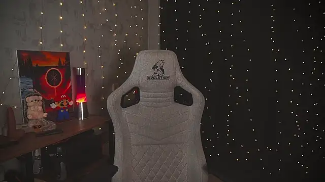 cuteamberlyyy online show from 10-24-25, 03:03