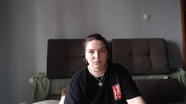 Amelia Kiss  online show from 05-07-26, 01:11