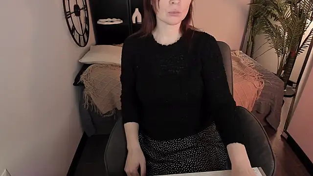 Snapshot of ZoeEast chatting on 01-11-26, 05:51 ZoeEast online show from 01-11-26, 05:51