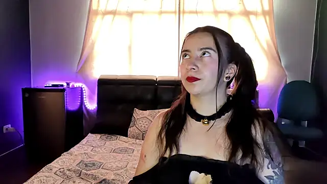 Alaia sam online show from 05-03-26, 10:16