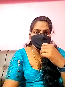 melina214 online show from 10-24-25, 04:20