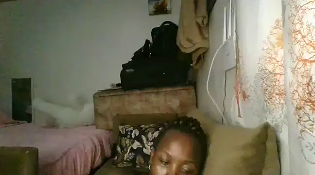 Sonnia  online show from 12-17-24, 07:48