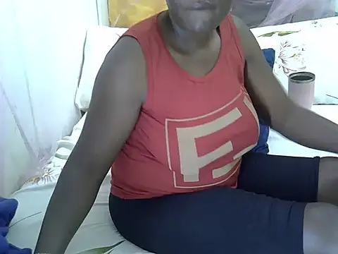 Sweetreena online show from 05-20-26, 03:24