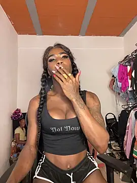 Richchocolatesweet  online show from 09-23-25, 12:46