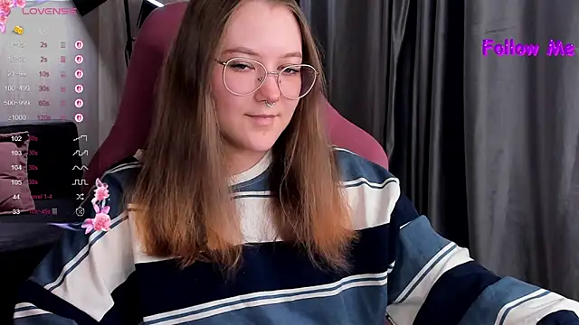 Snapshot of bunny_bubble chatting on 10-06-25, 10:40 bunny bubble online show from 10-06-25, 10:40