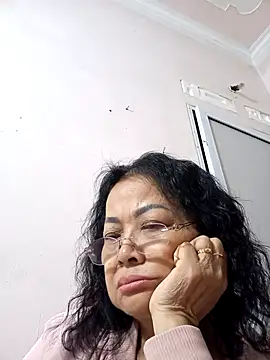 Hotestlove online show from 12-01-25, 02:33