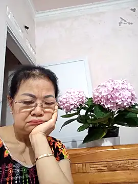 Snapshot of Hotestlove chatting on 04-19-26, 10:56 Hotestlove online show from 04-19-26, 10:56