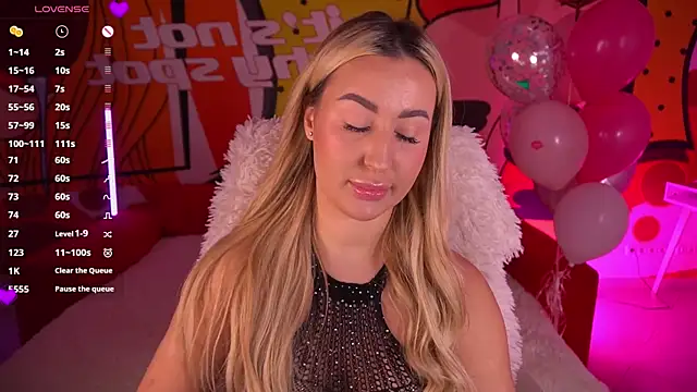 LiaBrazzerr online show from 02-16-26, 08:32