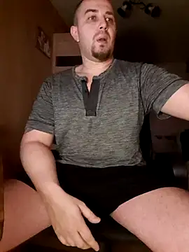 Foxyshaved online show from 01-29-25, 05:51