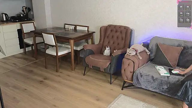 Snapshot of HoneyGirl55 chatting on 07-28-26, 02:35 HoneyGirl55 online show from 07-28-26, 02:35