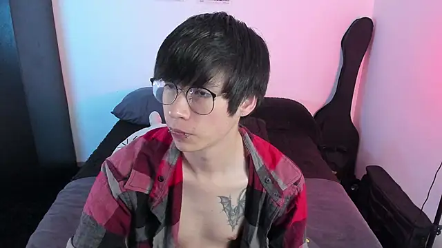 Aventure Twinks online show from 11-25-25, 05:29