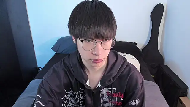 Aventure Twinks online show from 03-29-26, 09:59