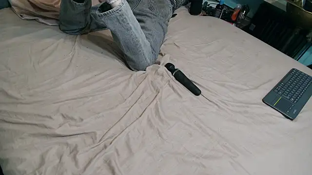 Prxscillia Tx online show from 10-23-25, 07:12