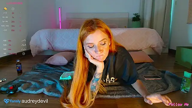 AudreyDevil online show from 09-26-25, 11:03