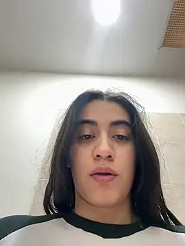 Snapshot of ZarahEvans chatting on 02-20-25, 09:42 ZarahEvans online show from 02-20-25, 09:42