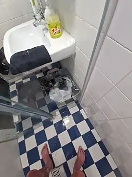 hornyman18cm39 online show from 04-18-26, 03:05