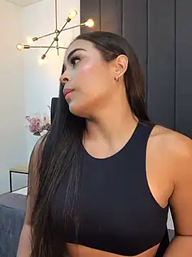 JuanaSimons online show from 01-23-25, 02:23