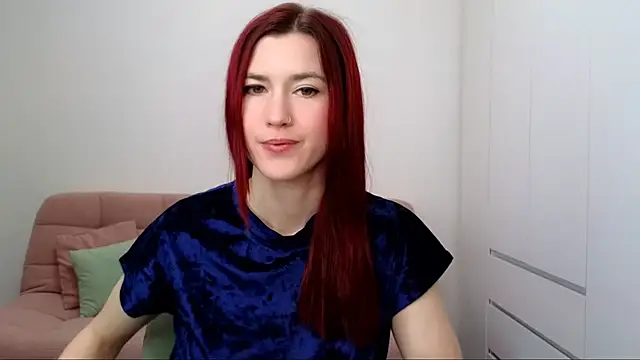 AliciaNewell online show from 09-20-25, 08:15