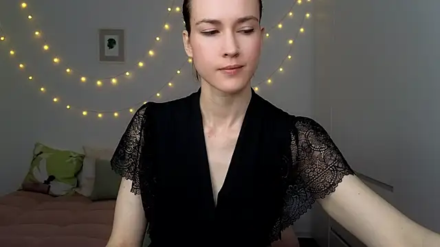 Snapshot of AliciaNewell chatting on 07-03-26, 04:19 AliciaNewell online show from 07-03-26, 04:19