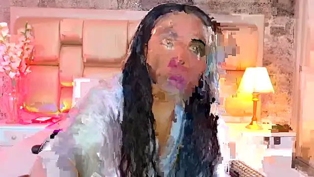 Snapshot of AlisonTravis chatting on 10-29-25, 08:32 AlisonTravis online show from 10-29-25, 08:32