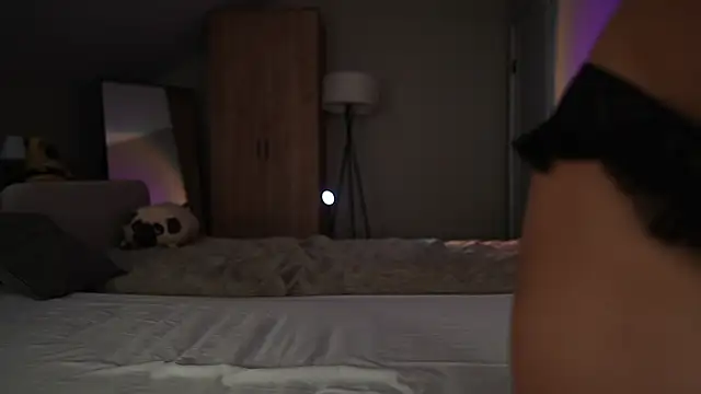 VikkiLustfull online show from 10-25-25, 11:51