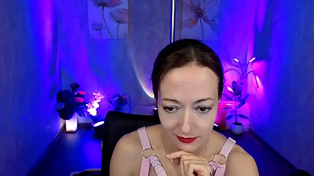 Snapshot of kimberlyray777 chatting on 03-15-25, 04:21 kimberlyray777 online show from 03-15-25, 04:21