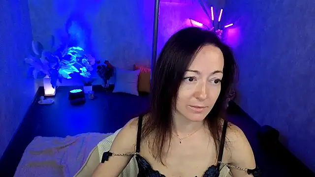 kimberlyray777 online show from 06-10-26, 06:56