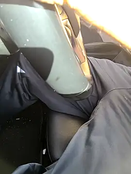 parejamlga58 online show from 11-11-25, 09:53