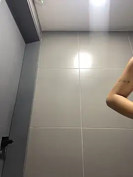 Snapshot of Emilia_Bakerr chatting on 12-02-24, 09:50 Emilia Bakerr online show from 12-02-24, 09:50