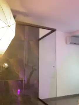 Snapshot of Emilia_Bakerr chatting on 12-03-24, 07:00 Emilia Bakerr online show from 12-03-24, 07:00