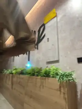 Snapshot of Emilia_Bakerr chatting on 01-20-25, 06:43 Emilia Bakerr online show from 01-20-25, 06:43