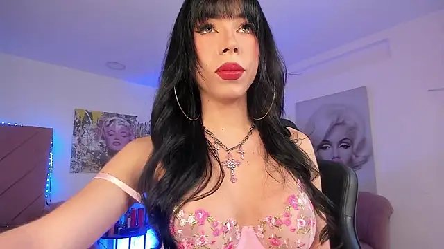 Snapshot of Marily_Daniela_ chatting on 06-27-26, 02:38 Marily Daniela online show from 06-27-26, 02:38