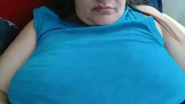 Snapshot of Lucinka1 chatting on 03-28-26, 08:03 Lucinka1 online show from 03-28-26, 08:03