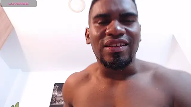 Snapshot of RyanJackson_ chatting on 05-27-26, 02:58 RyanJackson online show from 05-27-26, 02:58