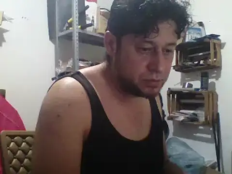 Snapshot of simpatico1000 chatting on 03-21-25, 02:07 simpatico1000 online show from 03-21-25, 02:07