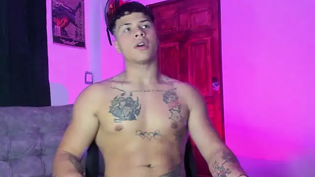 Dominic Biker   online show from 02-10-26, 01:10