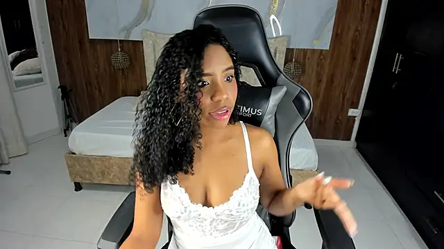 lia 16 online show from 02-21-26, 11:11