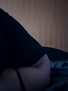 DjiniCD online show from 04-13-26, 04:01