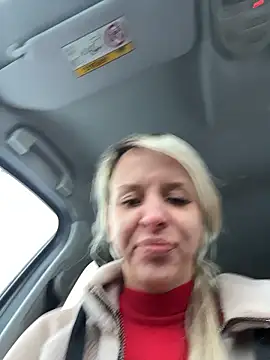 LikaCat online show from 01-12-26, 03:12