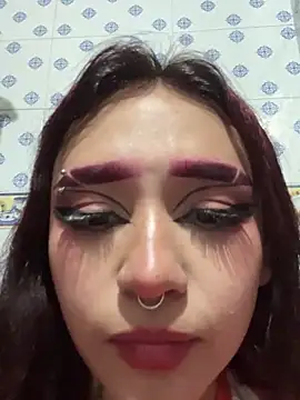 Snapshot of IrisMagiic chatting on 01-18-25, 05:52 IrisMagiic online show from 01-18-25, 05:52